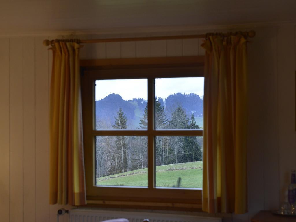 Landhaus Kennerknecht Kur Und Ferien Hotel Oberstaufen Room photo